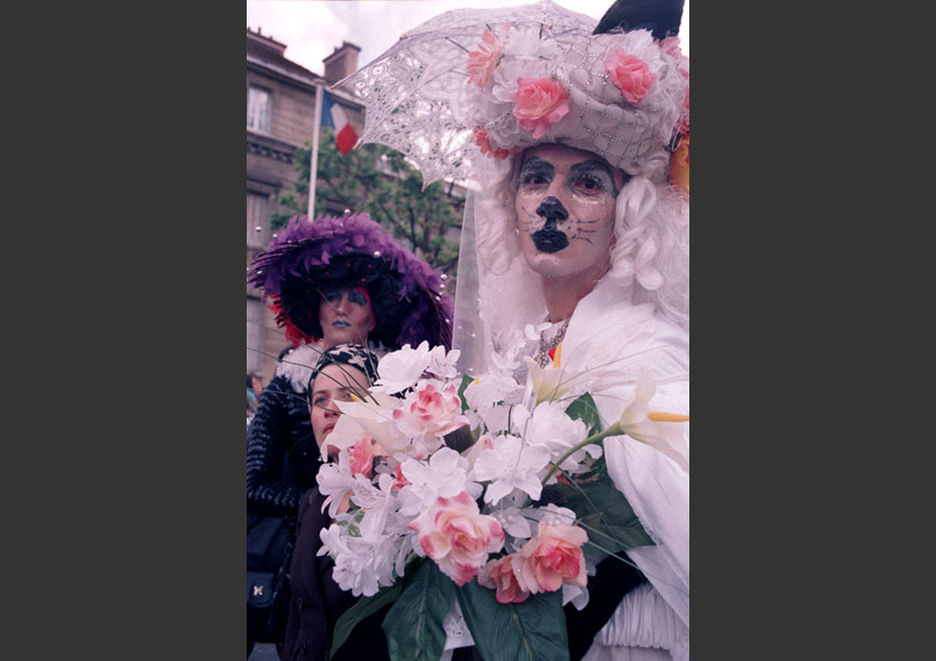 Gay et Lesbiennes Pride, Place de la Nation, Paris 22 juin 1996.