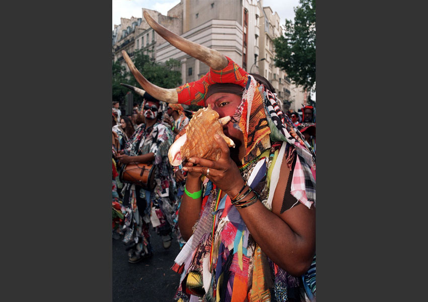 Carnaval Tropical, la Colombie à l’honneur. De Nation à la porte de Pantin, Paris le 4 juillet 2009.